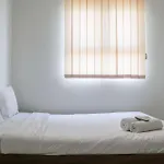 Cozy 2Br At Mekarwangi Square Cibaduyut Apartment By Travelio